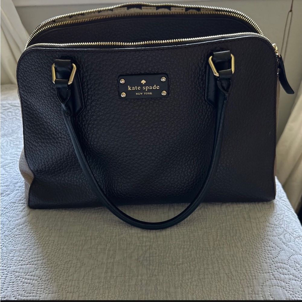 Medium size handbag
